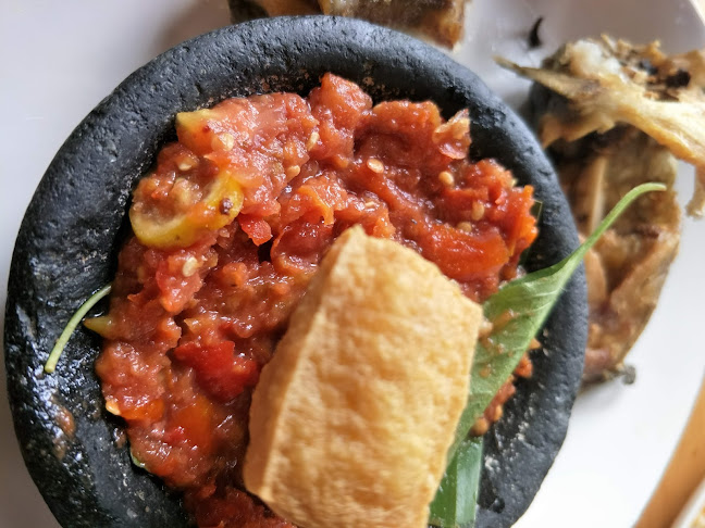 Warung Wareg Ngandat - Gastronomi dan perhotelan