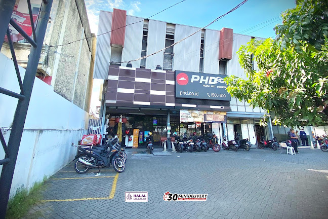 Lapangan Futsal Vini Vidi Vici, Jl. Raden Saleh, Central Karang, Ciledug, Tangerang City, Banten 15157