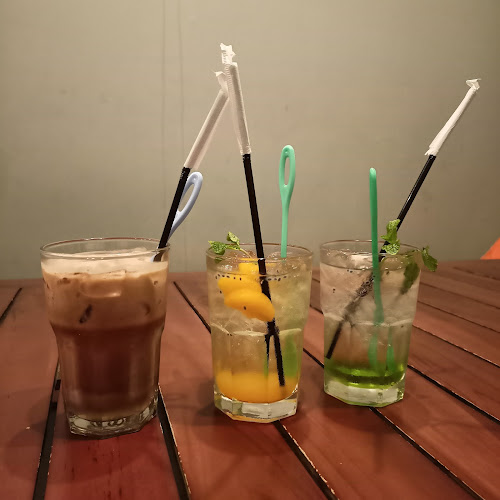 Jl. Merdeka No.57, Lemahwungkuk, Kec. Lemahwungkuk, Kota Cirebon, Jawa Barat 45111