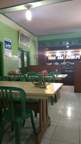 Opinii despre Rumah Makan & Restoran Purnama Sari în Kota Bukittinggi - Gastronomi dan perhotelan