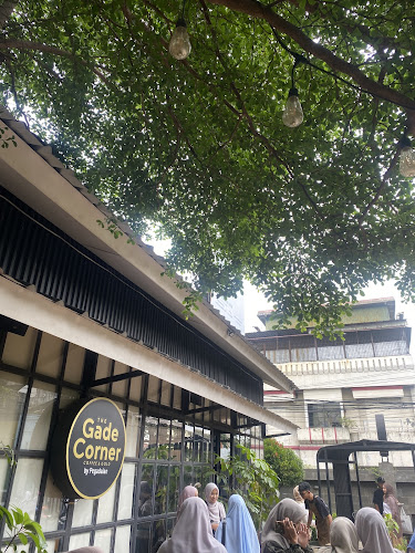 The Gade Corner Coffee and Gold Sukabumi - Gastronomi dan perhotelan