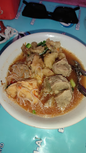 Comentarii opinii despre Bakso & Mie Ayam Anisa