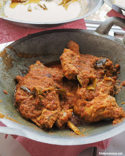 Opinii despre RUMAH MAKAN "PADANG LAWAS" în Kota Medan - Gastronomi dan perhotelan