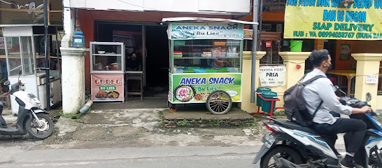 Aneka Snack Bu Lies