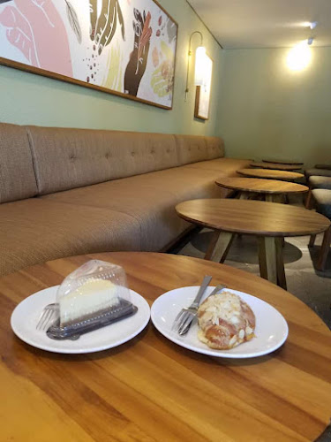 Starbucks Siliwangi Sukabumi - Gastronomi dan perhotelan