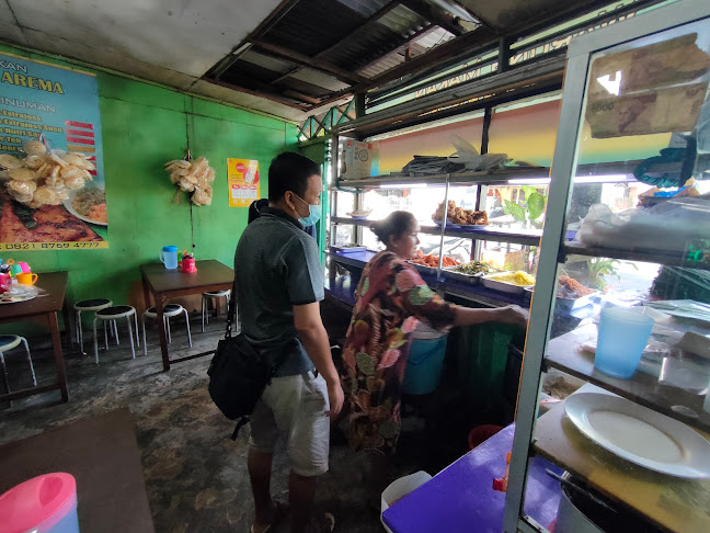 RUMAH MAKAN KARUNIA JAYA AREMA - Kota Manado