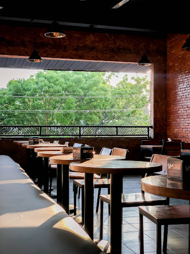 Dhapu Ava Koffie Sudirman - Kota Pekanbaru