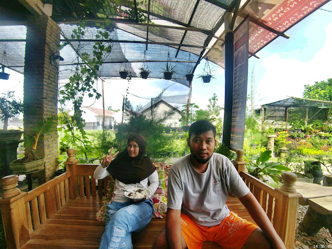 Studio musik Tiiwana & Angkringan