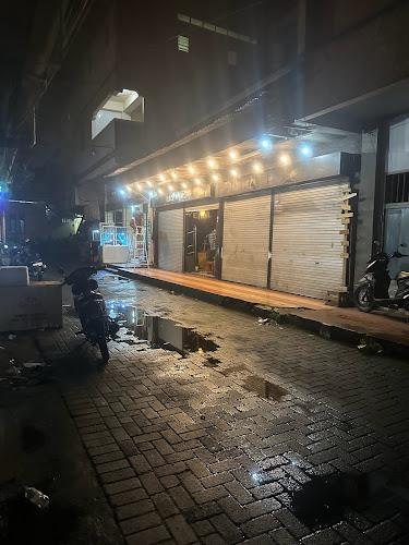 Opinii despre New Black Pearl - Warkop & Cafe în Kota Manado - Gastronomi dan perhotelan