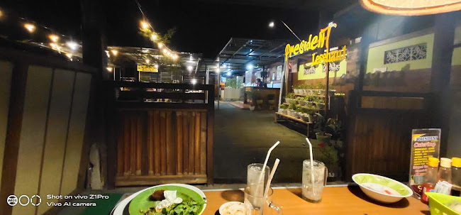 President Lesehan 1 - Kota Blitar