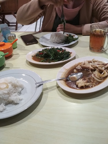 Comentarii opinii despre Pondok Aquarius Seafood