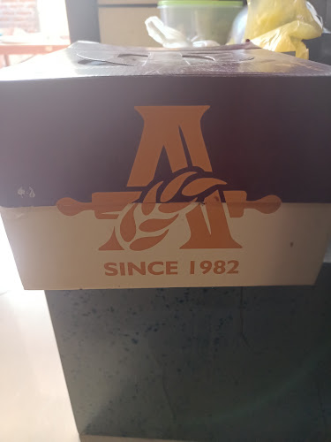 Anita Family Bakery Kapas Krampung - Gastronomi dan perhotelan