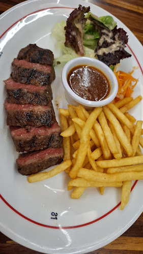 Jl. Bengawan No.11, Cihapit, Kec. Bandung Wetan, Kota Bandung, Jawa Barat 40114