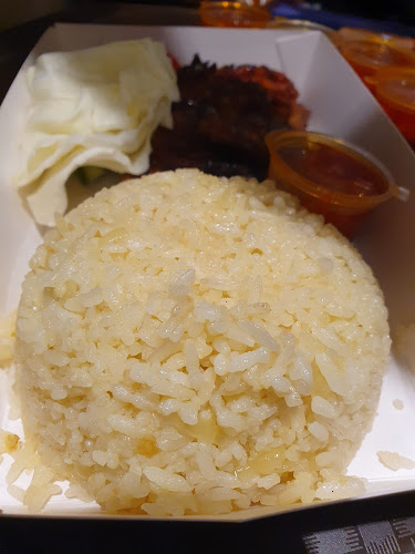 Ayam Tulang Lunak Bu Lik - Genteng Biru