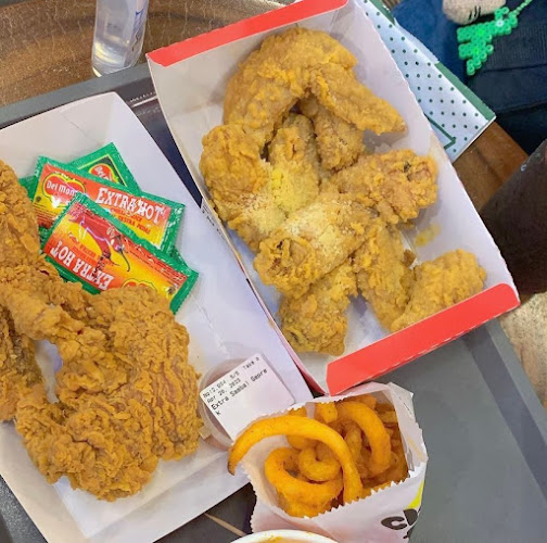 Kopi Kenangan margo city - Gastronomi dan perhotelan