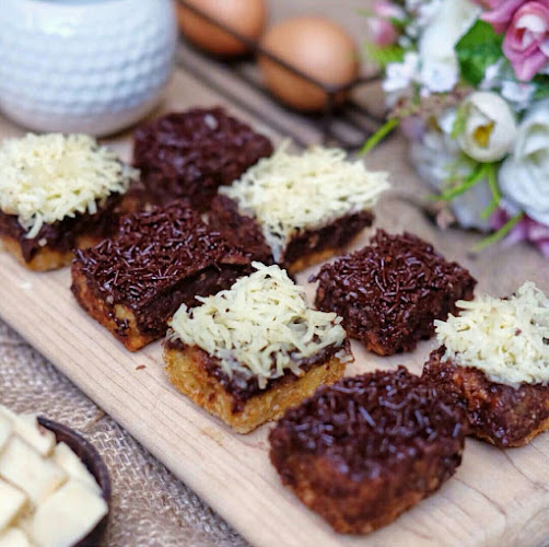 Mimom's Cook and Bake