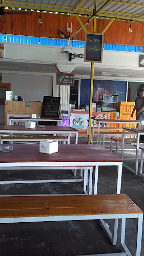 Comentarii opinii despre RAJO CORNER