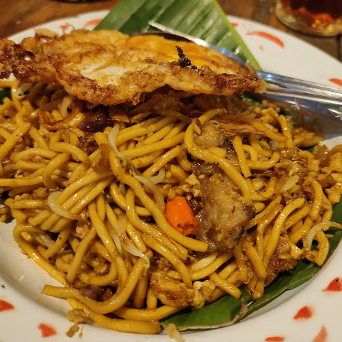 Opinii despre Warung Kopi Imah Babaturan 1 în Kota Bandung - Gastronomi dan perhotelan