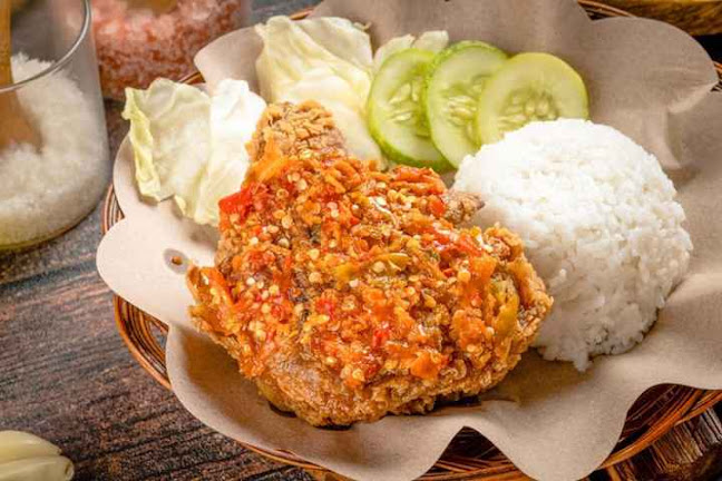 Rumah cemilan Alden mikhayla