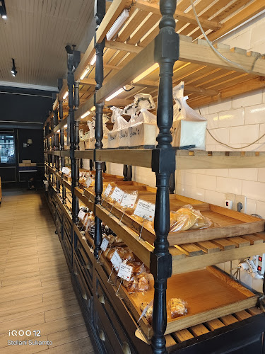Sam's Pattiserie, Boulangerie, and Desserts - Kota Medan