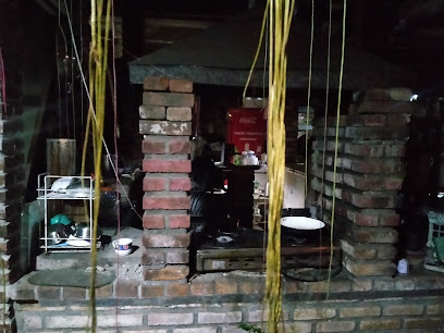 Trotoart Cafe & Street Kichen Cisitu