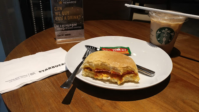 Jl. Ciumbuleuit No.108, Hegarmanah, Kec. Cidadap, Kota Bandung, Jawa Barat 40141