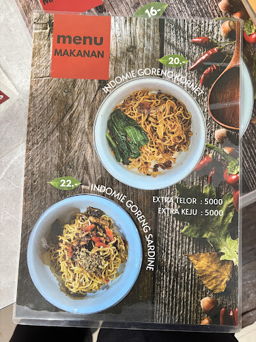 Cat cafe RUMAH KUCING FREYA