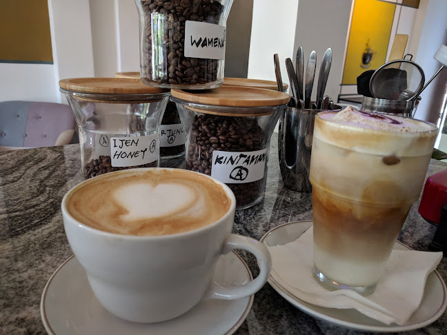 Jl. Merdeka No.8a, Sumerta Kelod, Denpasar Selatan, Kota Denpasar, Bali 80239