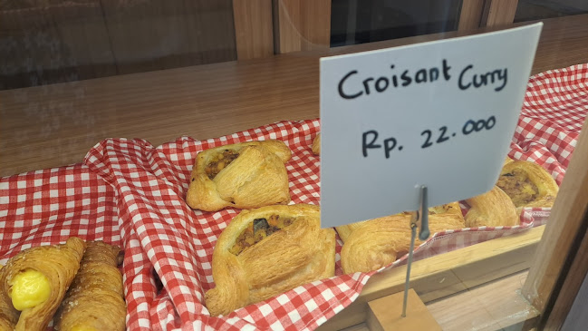 Opinii despre Rena's Bakery &Co. în Kota Pontianak - Gastronomi dan perhotelan
