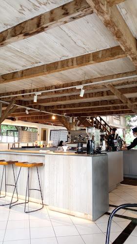 Stuck Coffee & Drinks - Kota Bogor