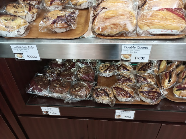 Opinii despre Bourda Bakery în Surabaya - Gastronomi dan perhotelan