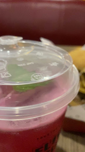 ELEVEN CLAN BURGER - Gastronomi dan perhotelan