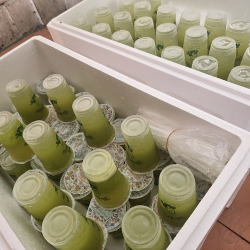 Opinii despre Es sari tebu Si Teboe în Kota Depok - Gastronomi dan perhotelan