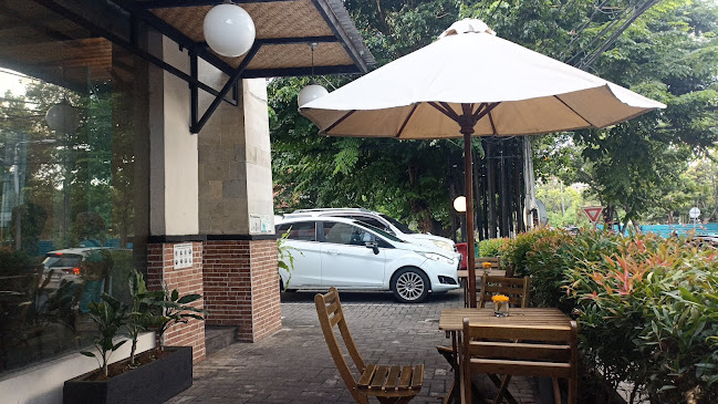 Comentarii opinii despre Bali Buda Renon