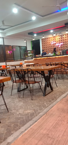 Lesehan Temu Kangen - Gastronomi dan perhotelan