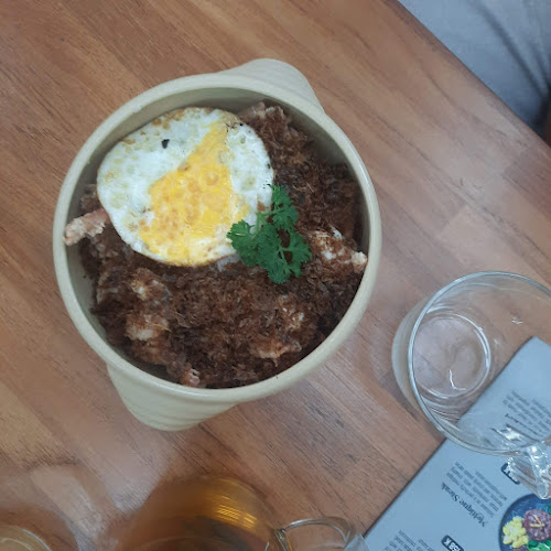 Comentarii opinii despre BOJA Eatery & Bar Bandung