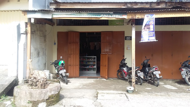 Warung Ayam Bakar & Pallu Kaloa Lombat 223 - Gastronomi dan perhotelan