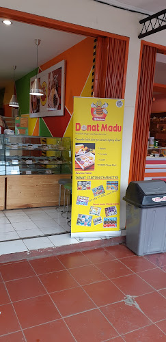 Donat Madu Cihanjuang - Gastronomi dan perhotelan