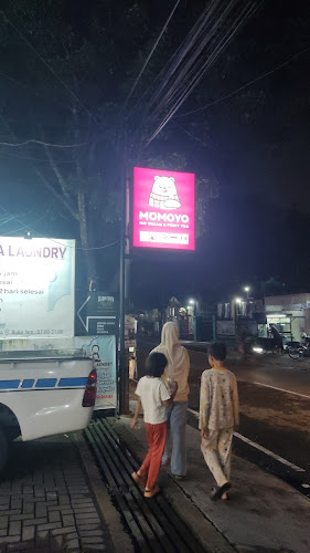 Comentarii opinii despre Momoyo Karawitan