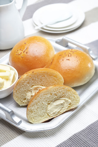 Holland Bakery - RS Urip Sumoharjo - Gastronomi dan perhotelan