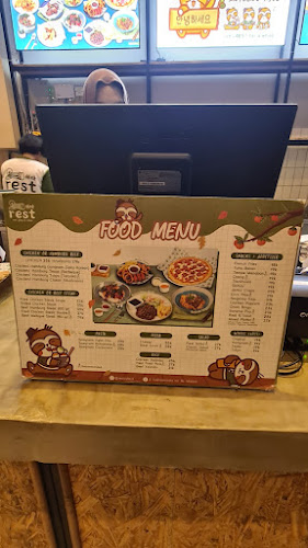 Comentarii opinii despre Rest Coffee Eat, Play & Relax