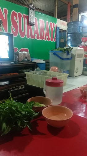 Opinii despre Ayam Lalapan Surabaya în Kota Makassar - Gastronomi dan perhotelan