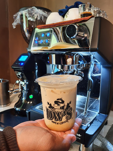 DW's Vape n' Coffee