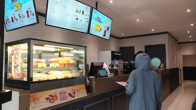 Jl. Ceger Raya No.9, RT.3/RW.4, Jurang Manggu Tim., Kec. Pd. Aren, Kota Tangerang Selatan, Banten 15222