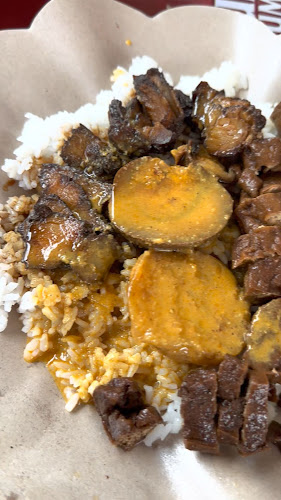 Opinii despre Nasi Kari Apek Loso în Kota Batam - Gastronomi dan perhotelan