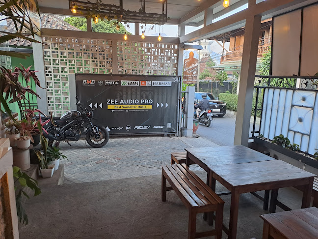 Opinii despre Maha Ruang în Kota Batu - Gastronomi dan perhotelan