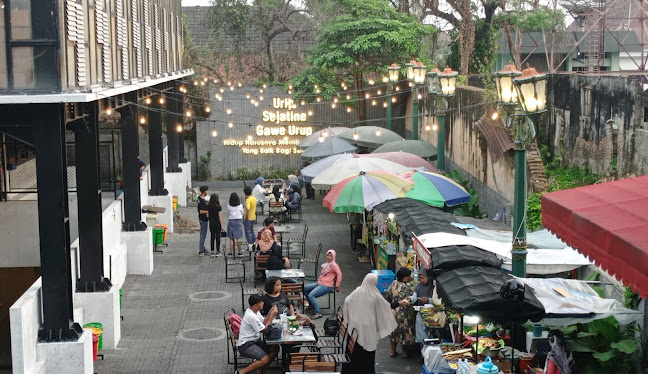 Comentarii opinii despre Gudeg Pincuk Malioboro Bu Djati ꧋ꦒꦸꦣꦼꦒ꧀ꦥꦶꦚ꧀ꦕꦸꦏ꧀ꦩꦭꦶꦪꦧꦫꦧꦸꦣ꧀ꦗꦠꦶ