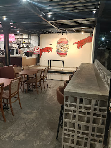 Opinii despre ELEVEN CLAN BURGER în Kota Malang - Gastronomi dan perhotelan