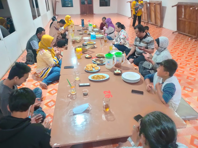 Opinii despre Victory Lesehan Dan Pemancingan în Kota Semarang - Gastronomi dan perhotelan