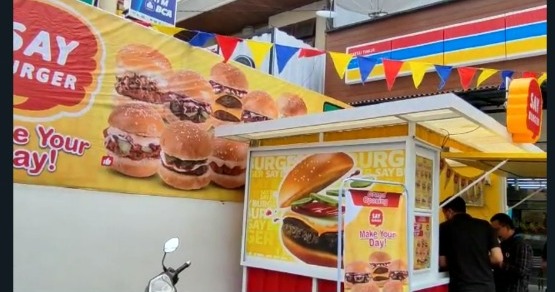 Say Burger @Indomaret Gatsu Timur